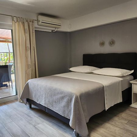 Apartmani Dijana Podgora Eksteriør billede