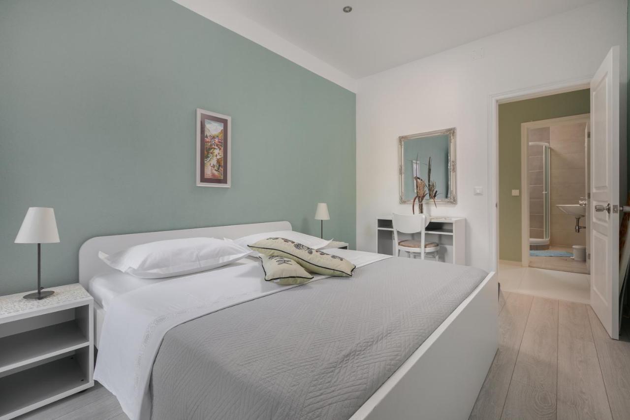 Apartmani Dijana Podgora Eksteriør billede