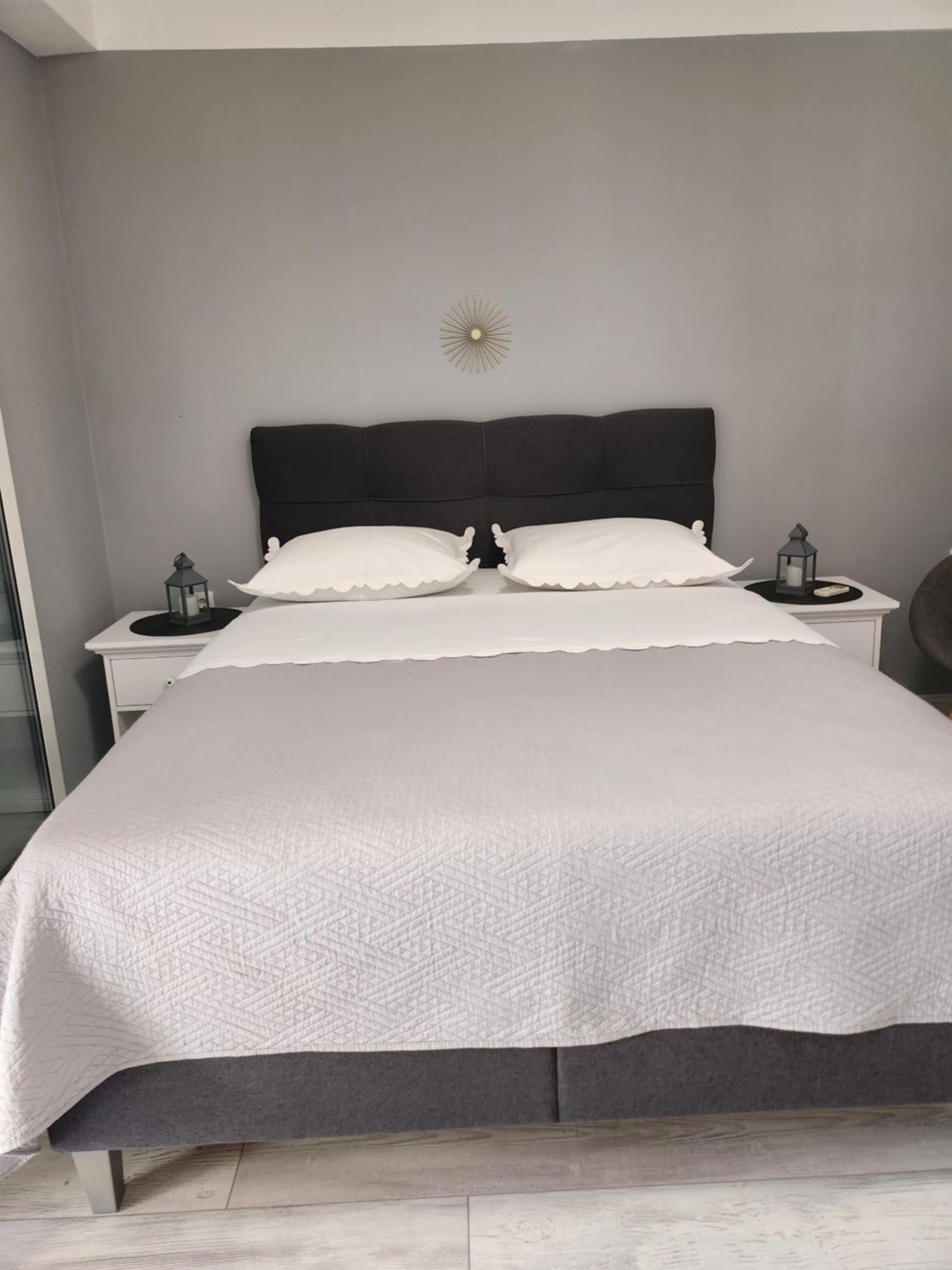 Apartmani Dijana Podgora Eksteriør billede