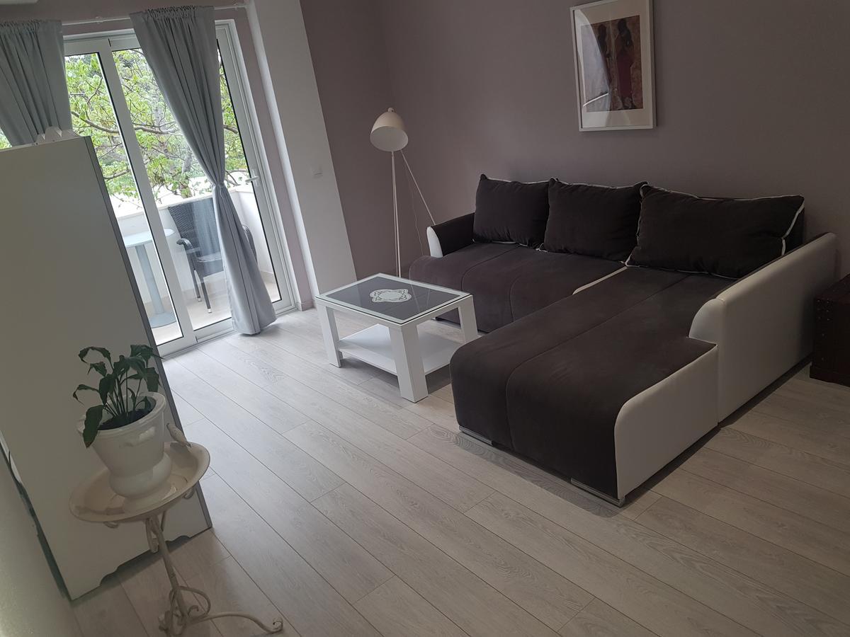 Apartmani Dijana Podgora Eksteriør billede